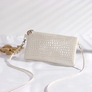 Crocodile White Coin Purse Wallet Clutch zipper Closure Womens Fashion